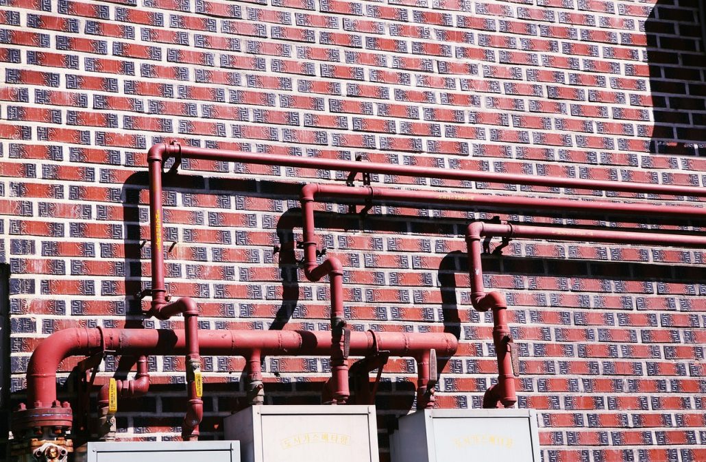 pipeline system difference between pipes and hoses